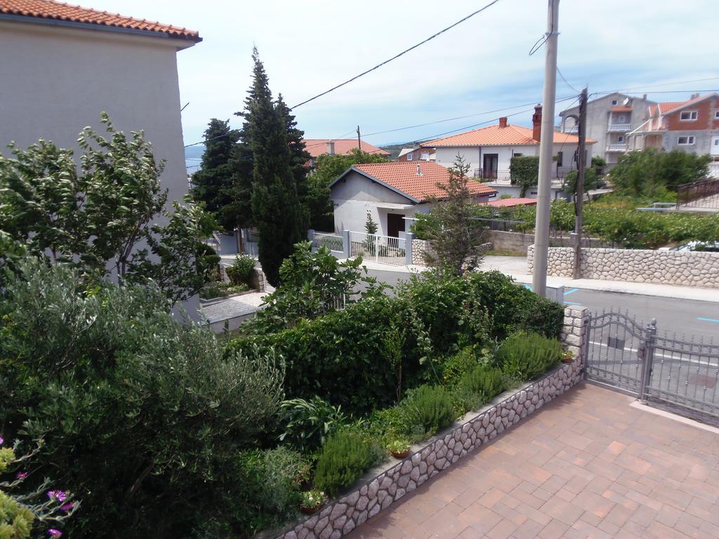 Apartments Casper Novi Vinodolski Exterior photo